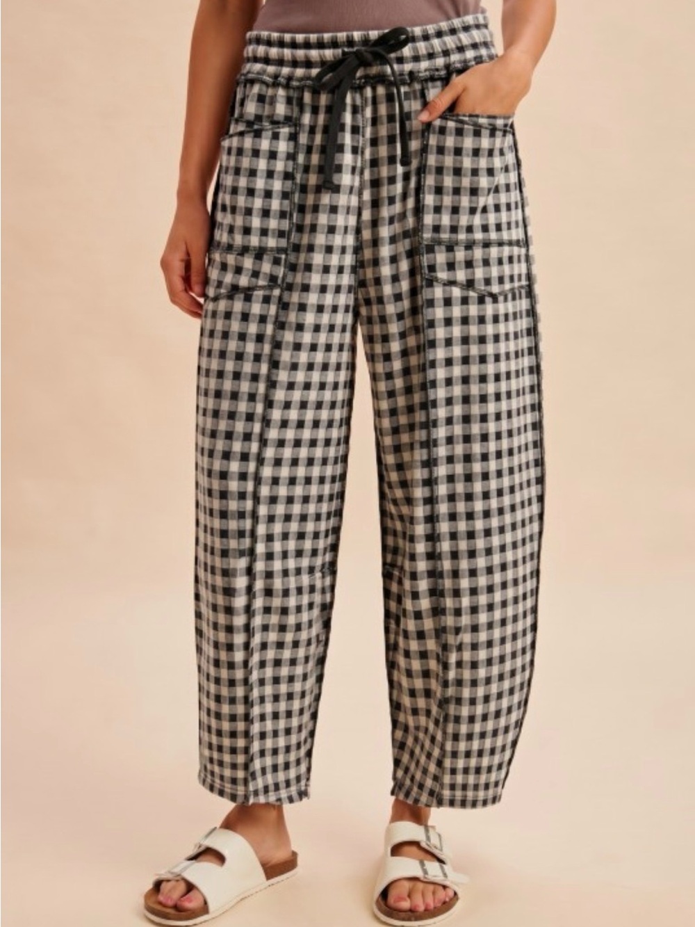 Anniewear checkered super soft barrel Drawstring Pants - Black & White